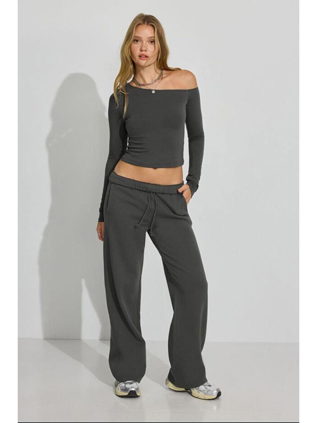 Gri Füme Bol Paça Kadın Eşofman Altı Mg2279-6