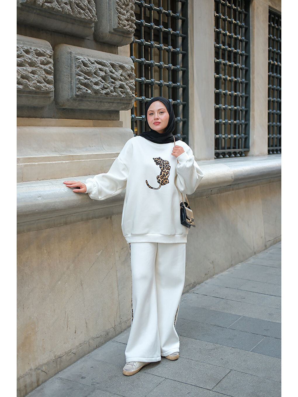 Kadın Leopar Desenli İkili Takım Beyaz-4
