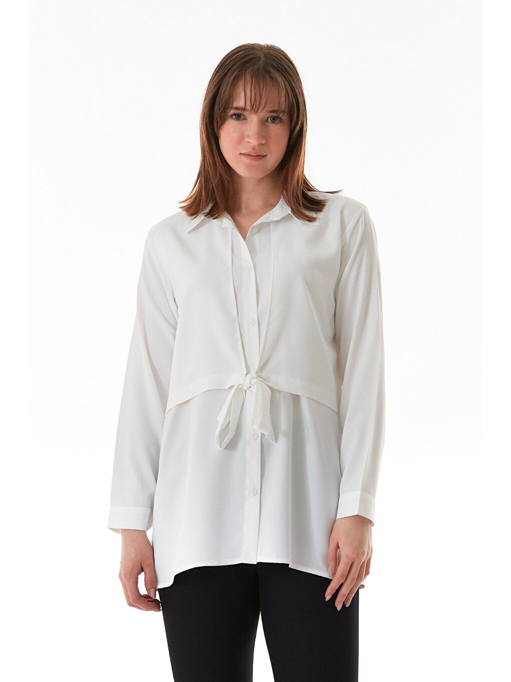 Beyaz Düğmeli Önü Bağlamalı Gömlek-2