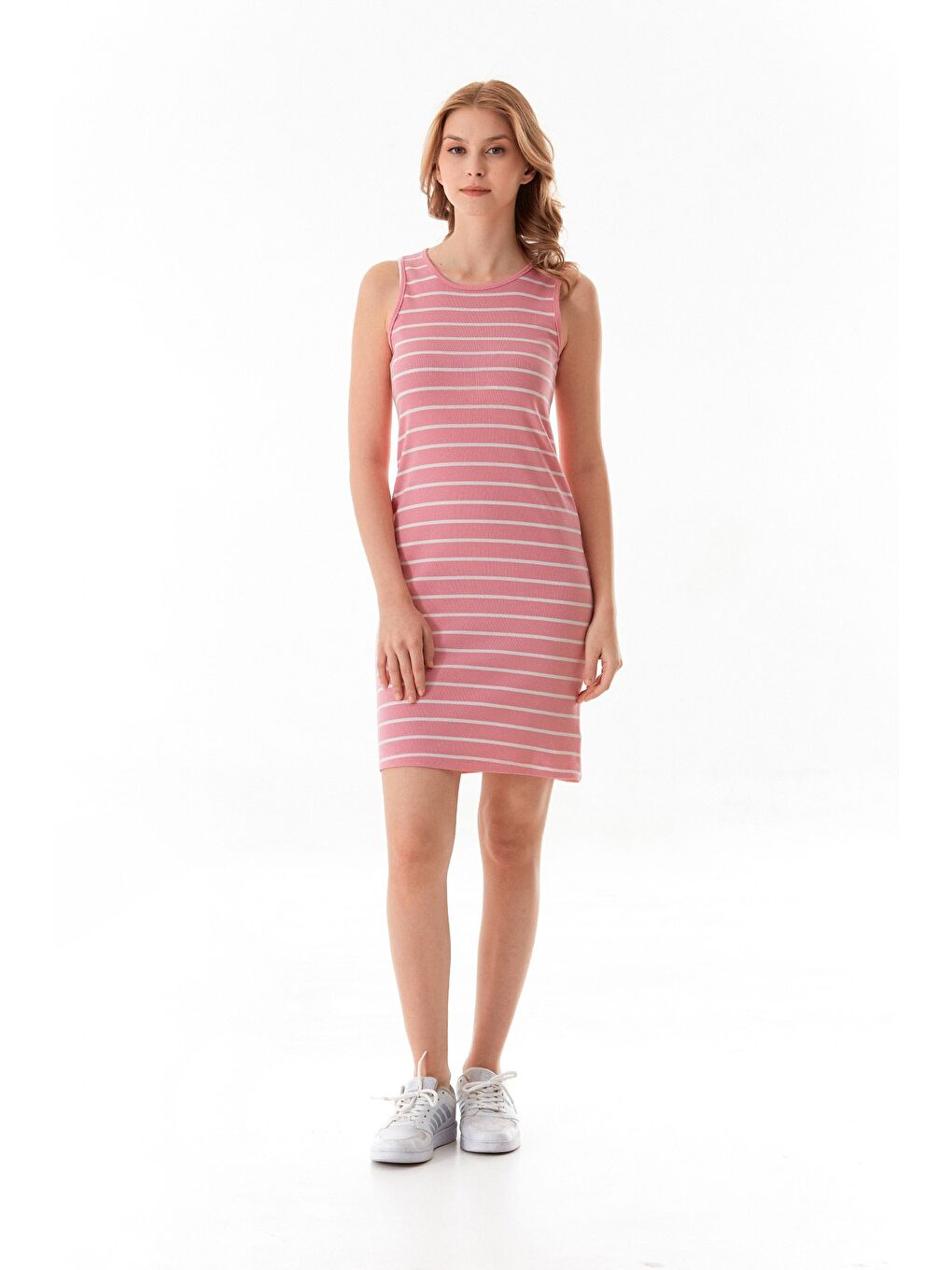 Pembe Çizgili Bisiklet Yaka Elastanlı Elbise-1