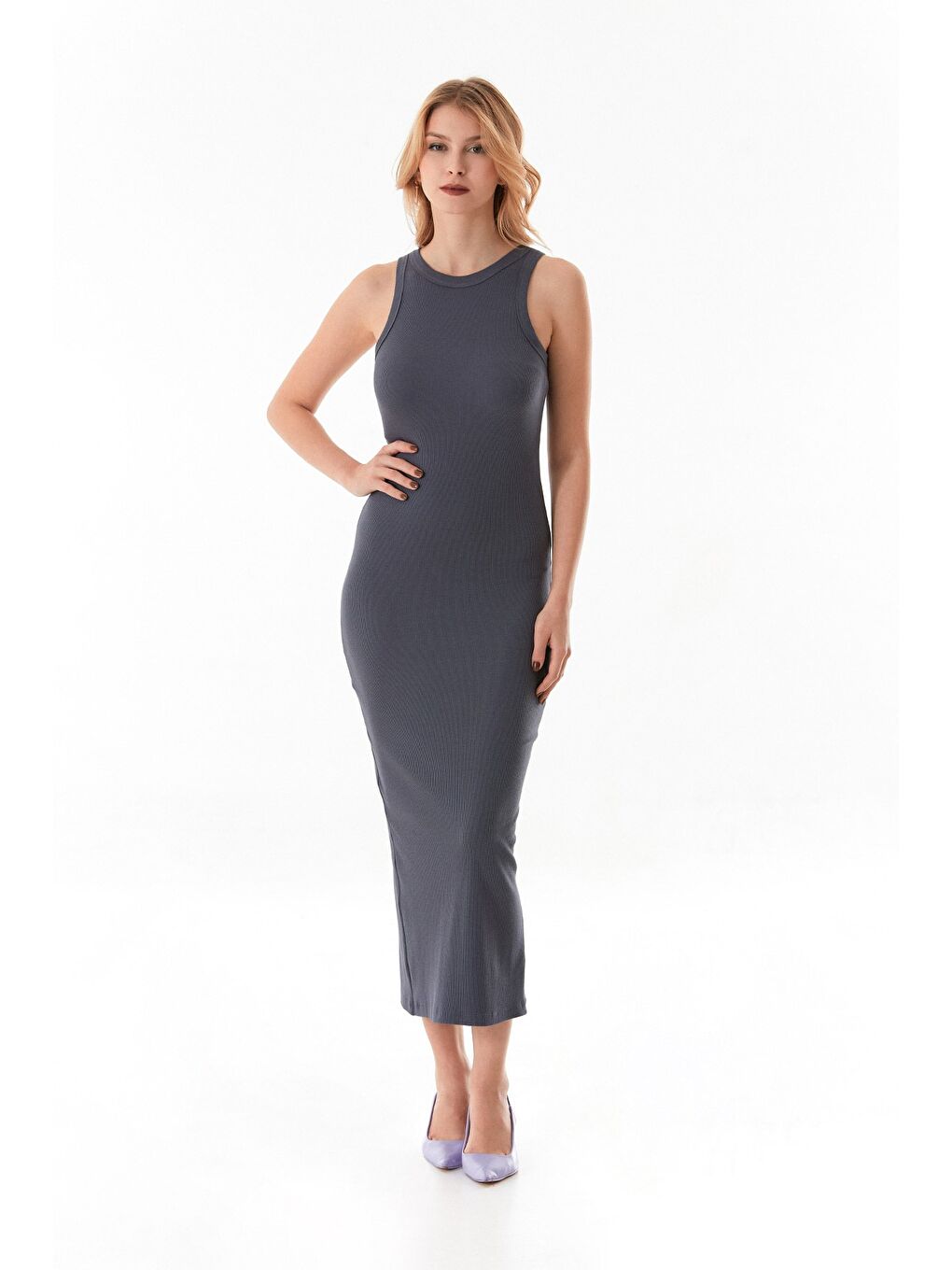 Gri Basic Fitilli Halter Yaka Yırtmaçlı Elbise