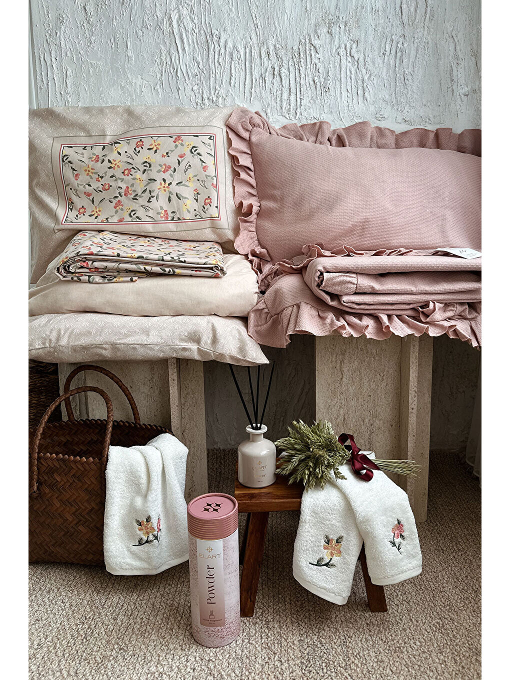 Renksiz Angel 11 Parça Modern Çeyiz Seti-1