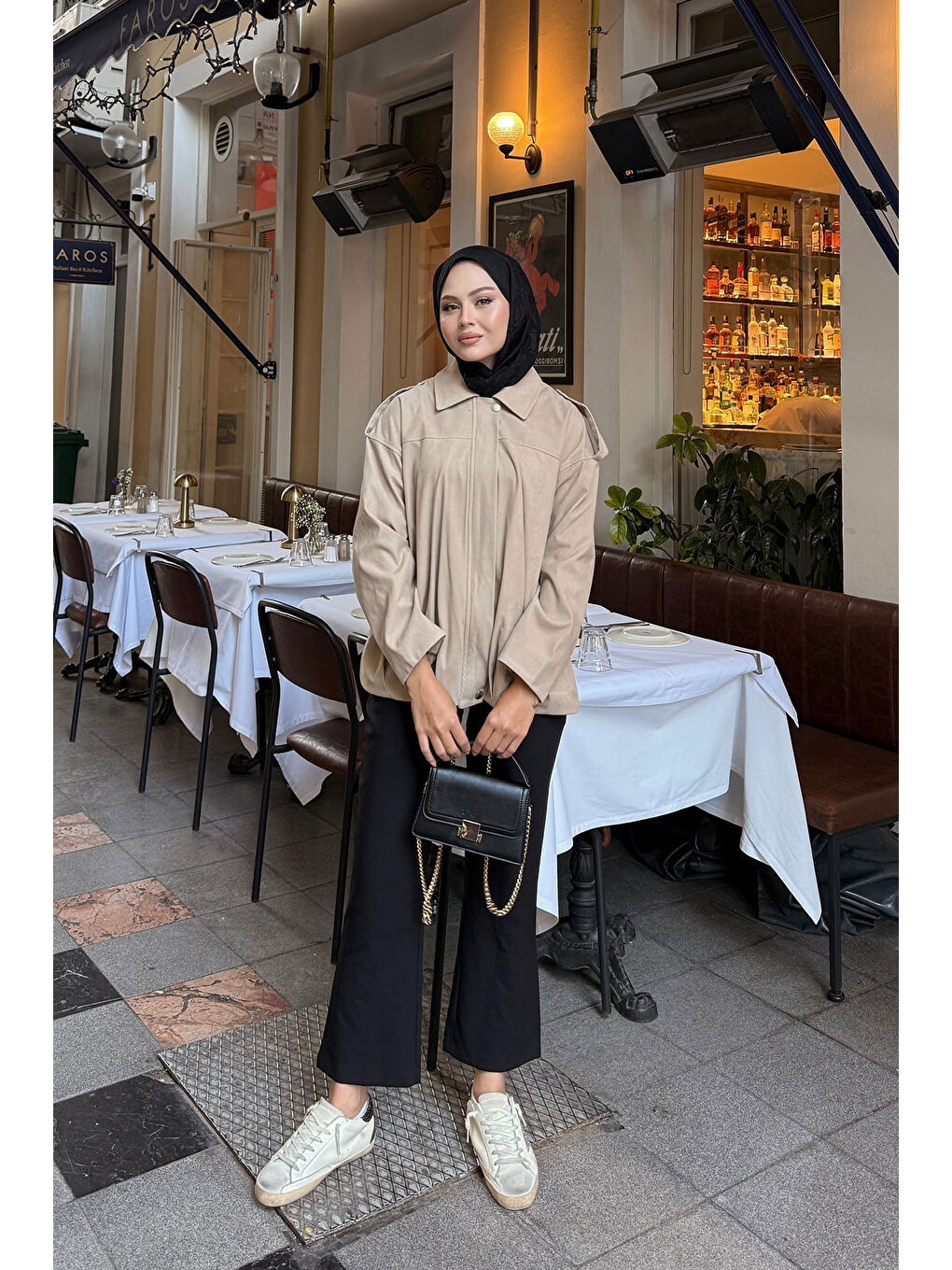 Bej Kadın Gizli Düğmeli Kadife Ceket Taş-3