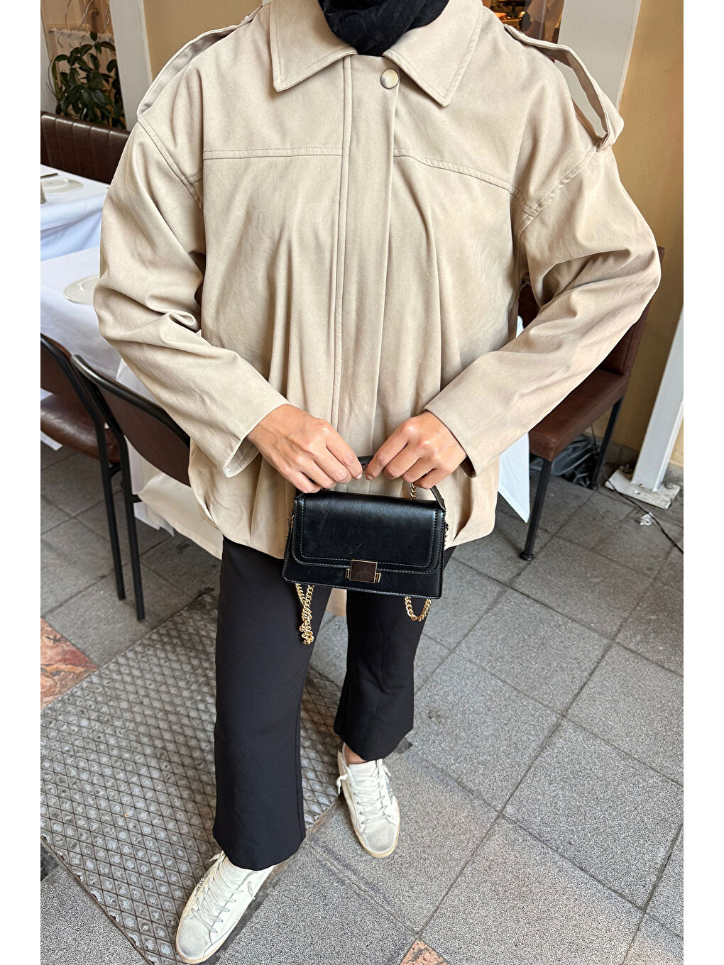 Bej Kadın Gizli Düğmeli Kadife Ceket Taş-4