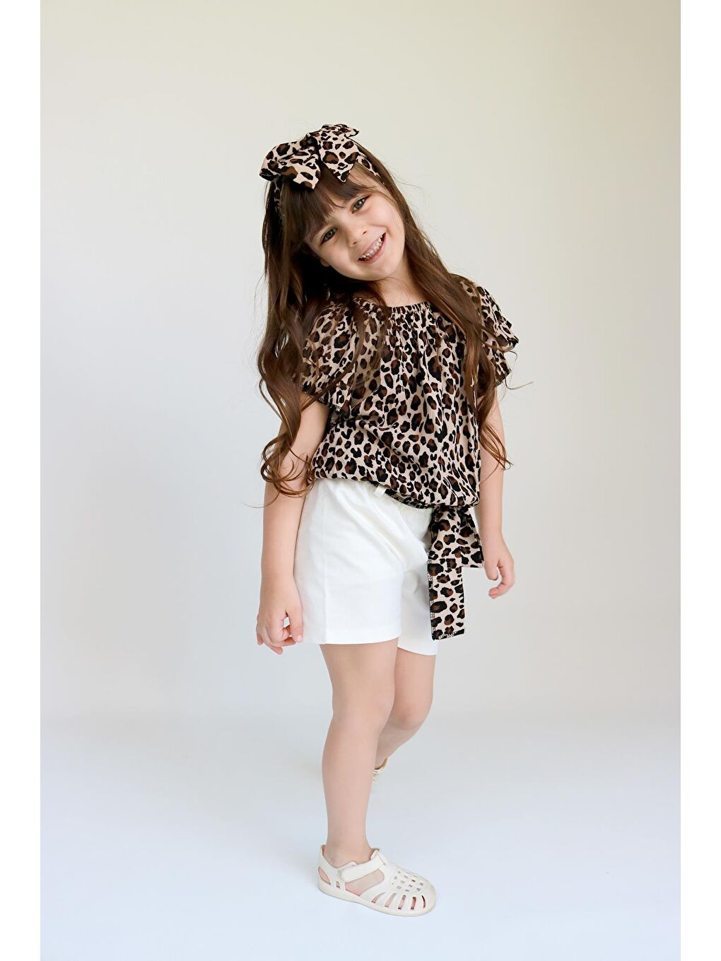 Karışık Kız Çocuk Viskon Leopar Madonna Yaka Şortlu Bandana Alt Üst Takım-7