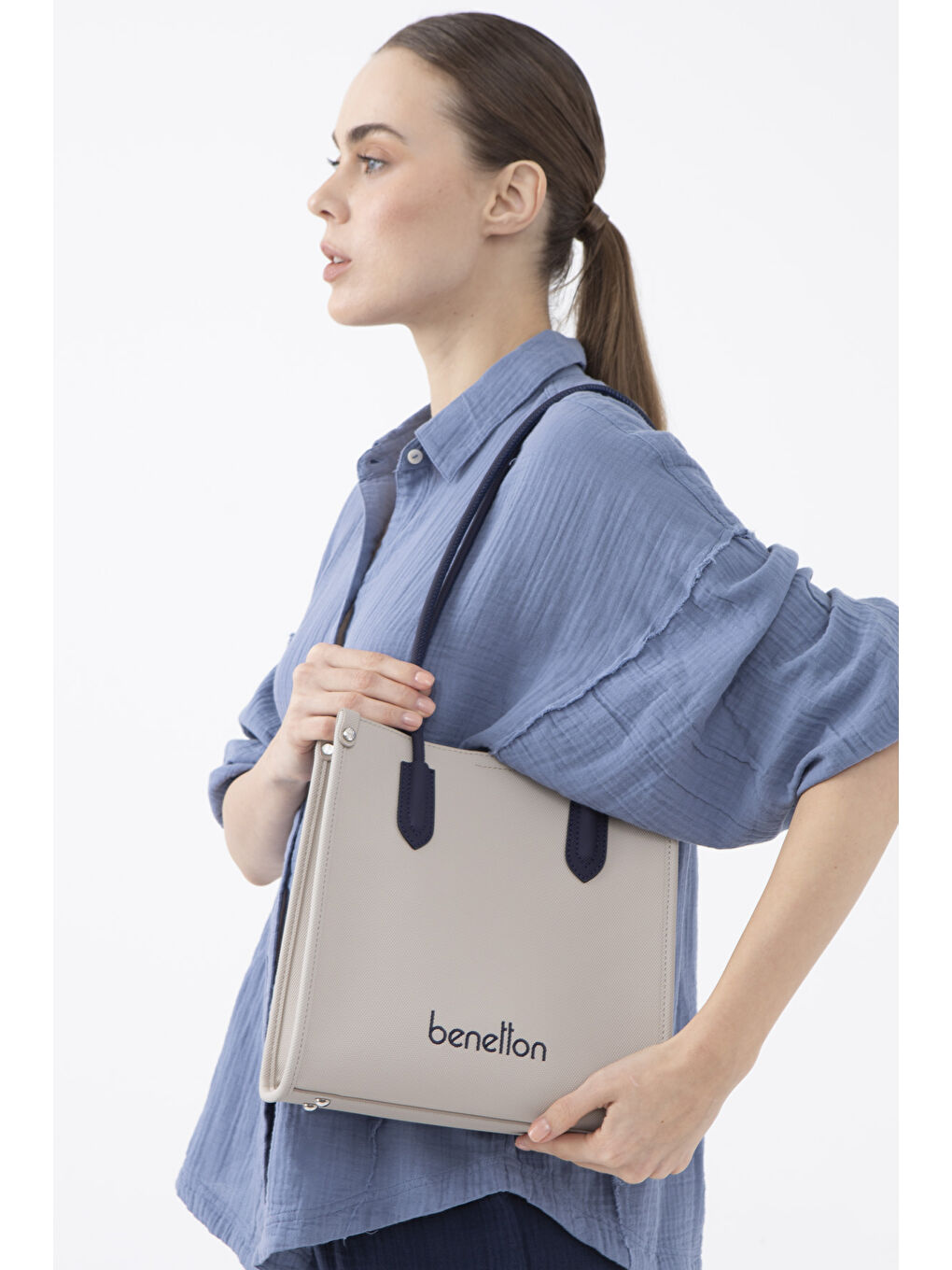 Bej Kadin Kol Çantasi Taş-Laci BNT1610-1