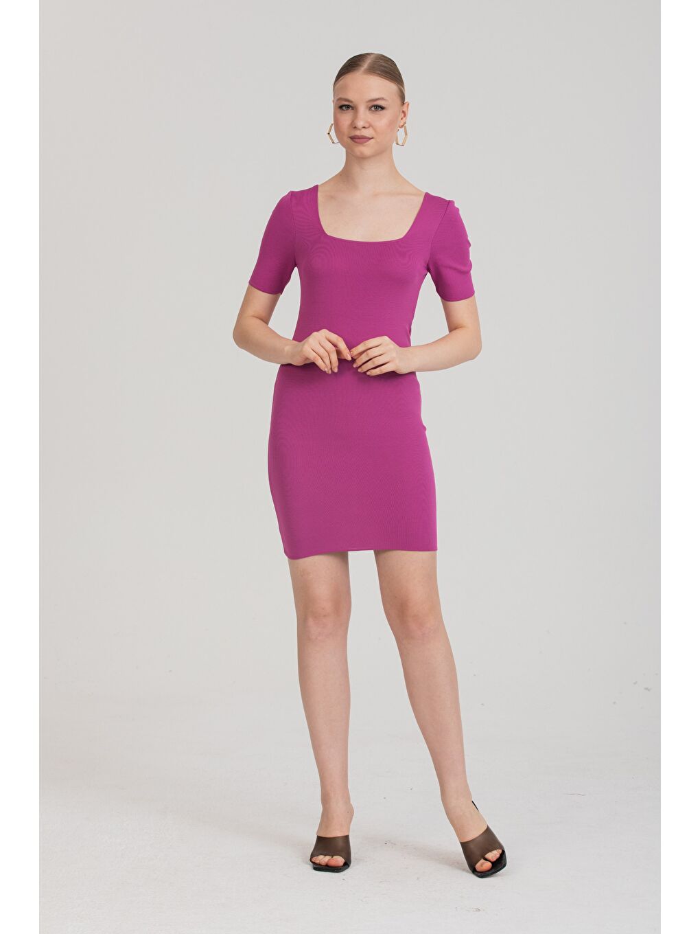 Pembe Kadın U Yaka Kısa Kol Triko Elbise 2460