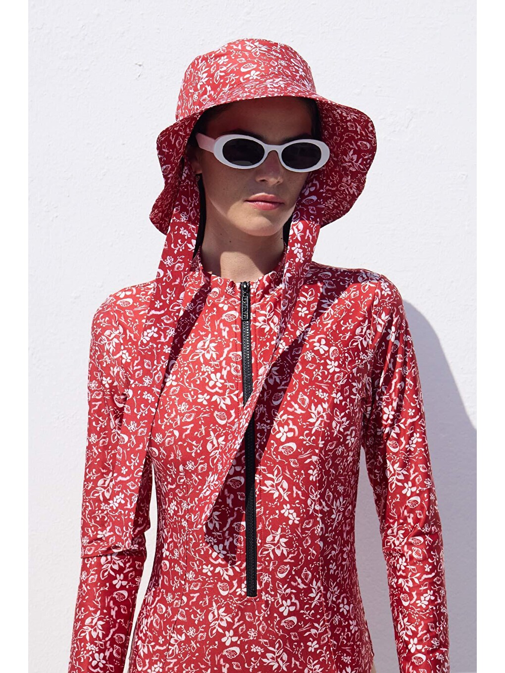 Kırmızı DESENLİ FERMUARLI SURF MAYO RED SHELL-1