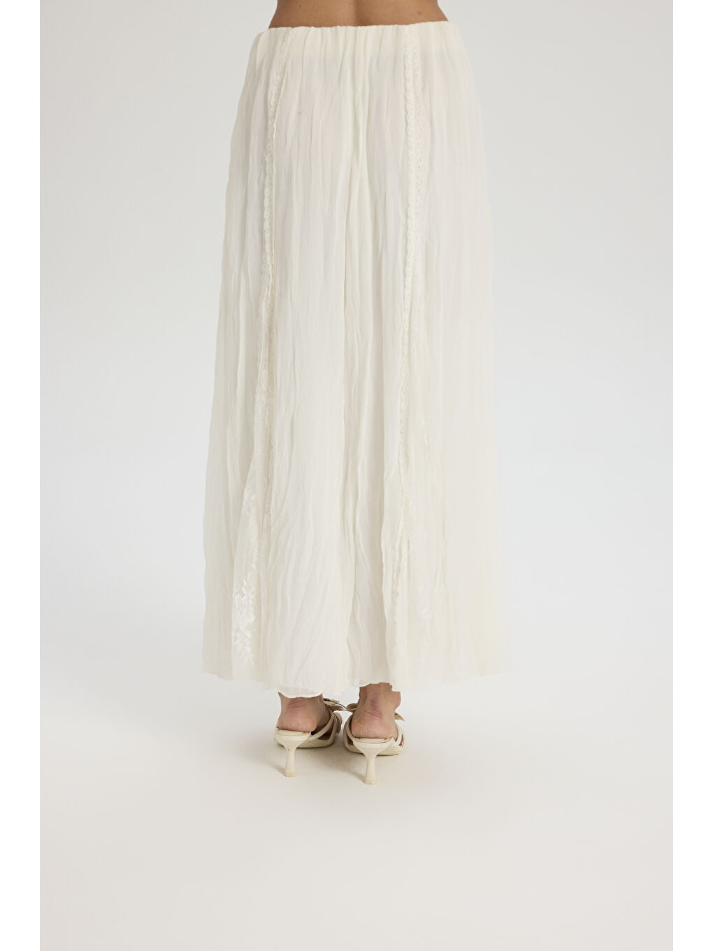 Aurore Dantel Detay Ekru Etek-4