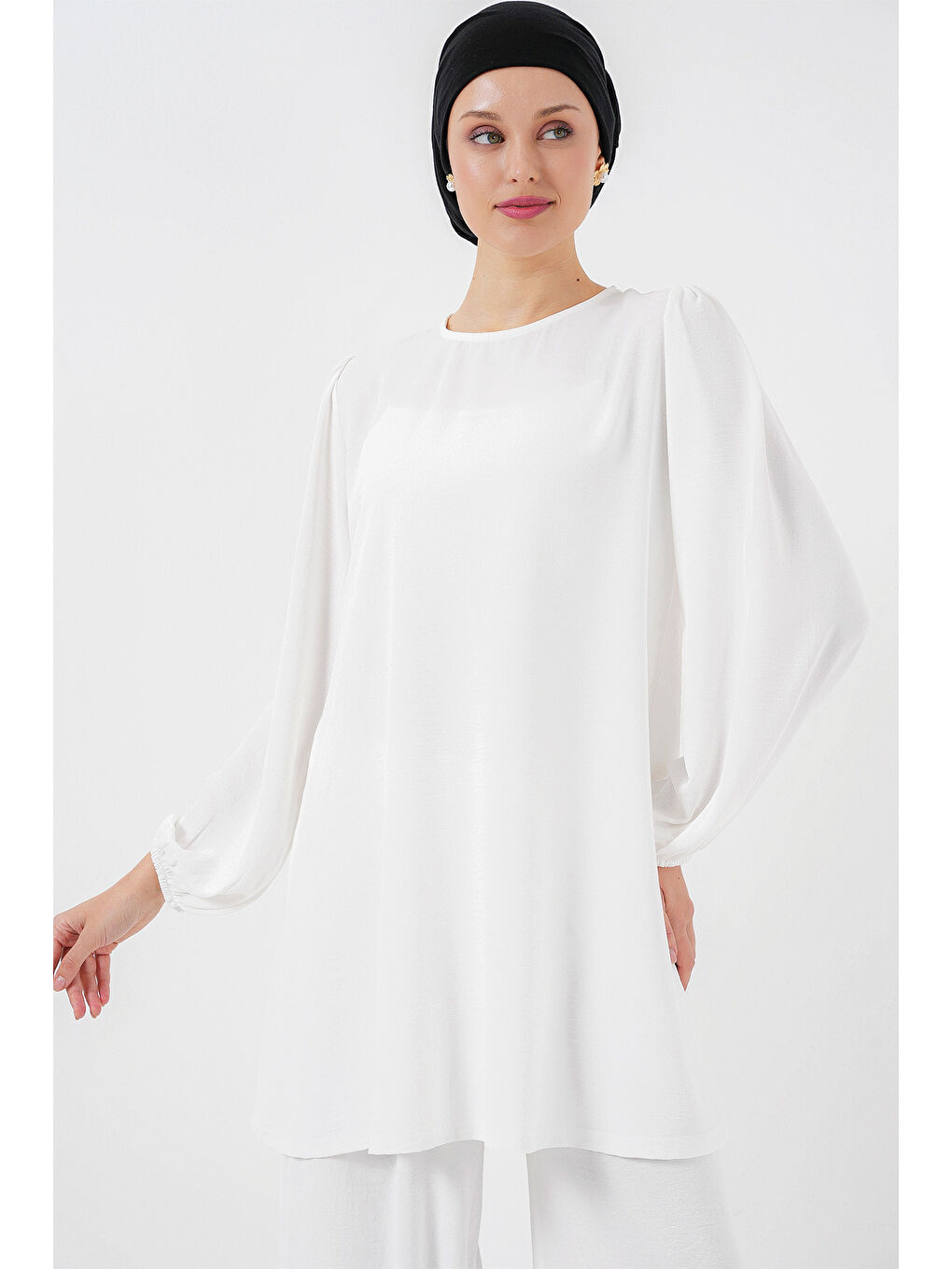 Kadın Ayrobin Tunik Pantolon Alt Üst Takım 6712 - Beyaz-1