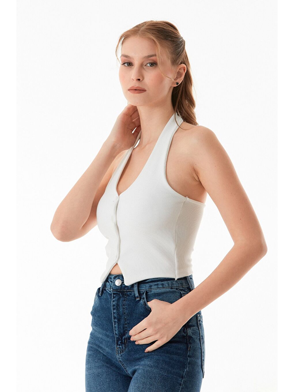 Ekru Boyundan Geçmeli Düğmeli Yelek-1