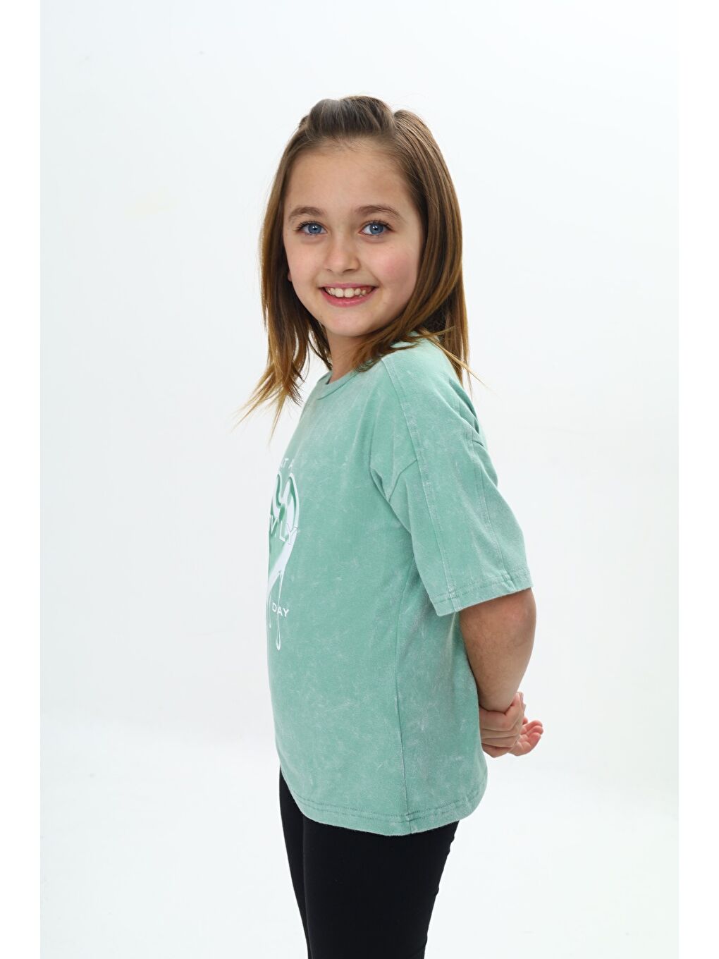 Yeşil Kız Çocuk Yıkamalı Kalp Baskılı Tişört-4