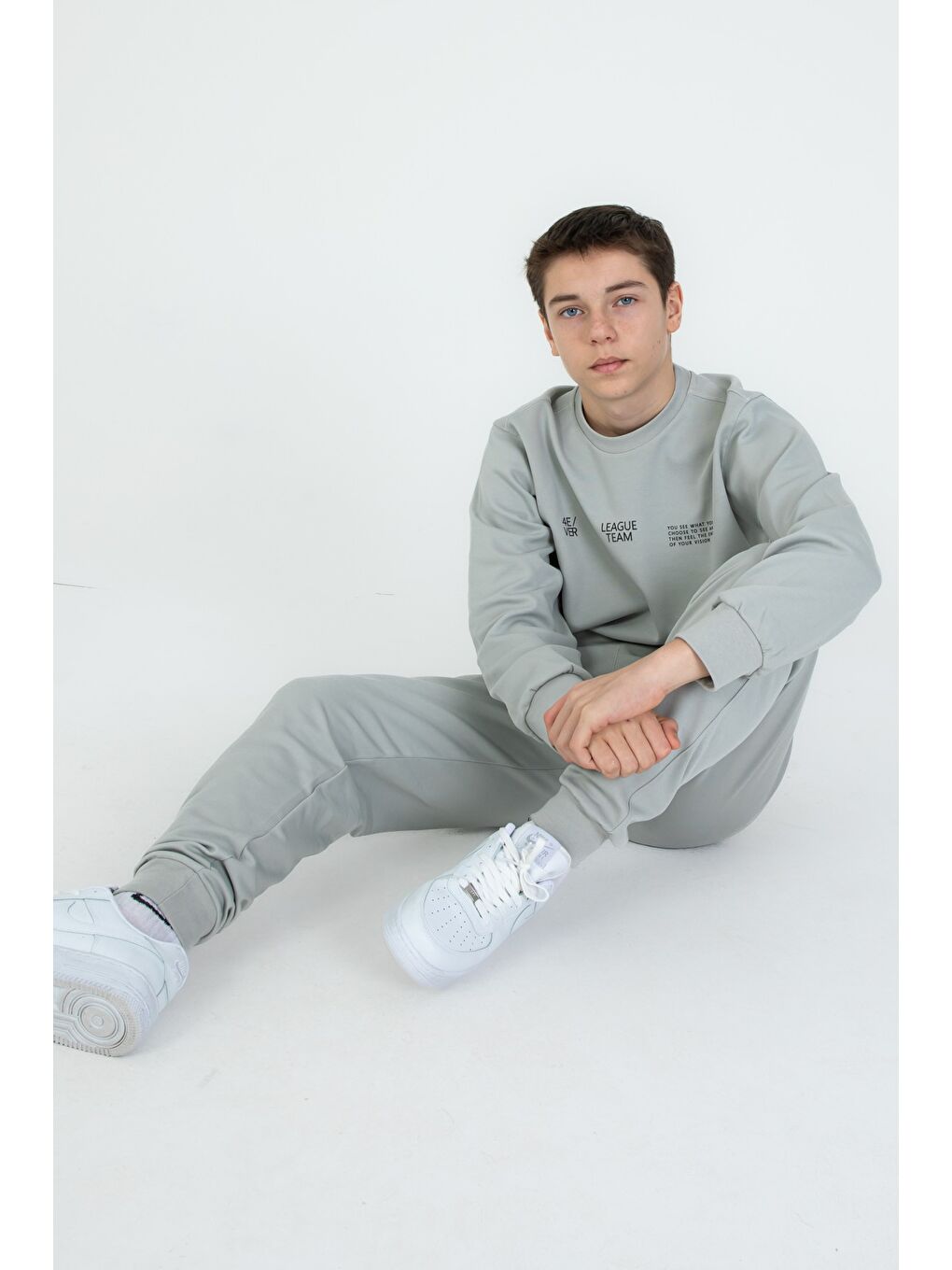 Gri Bisiklet Yaka Basic Alt Üst Eşofman Takım-2