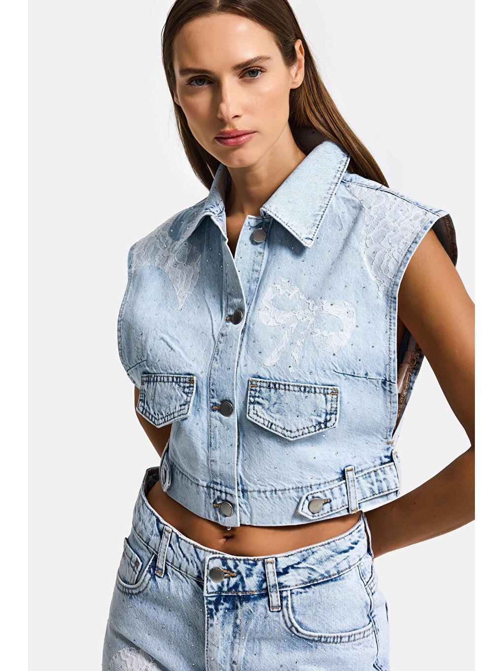 Mavi Kadın Ice T-3s6-3 Crop Fit Dantel ve Taş Detaylı Tasarım Denim Yelek