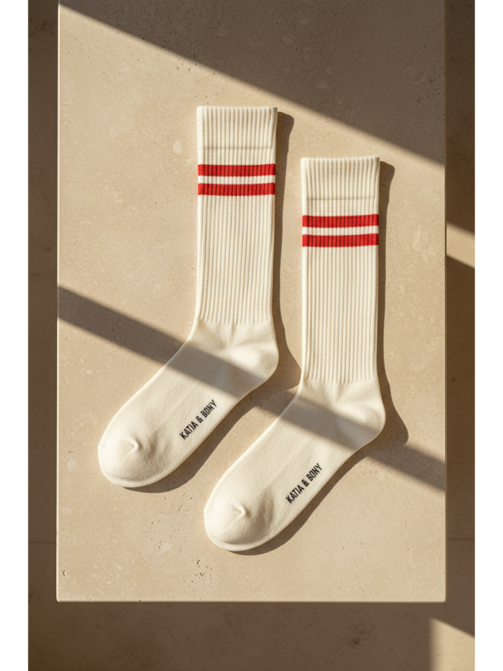 Kırmızı Unisex Çizgi Desenli Ribanalı Soket Çorap