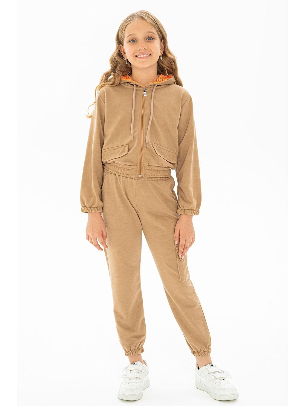 Kapüşonlu Uzun Kol Kahverengi Renk Kız Çocuk Eşofman Takım