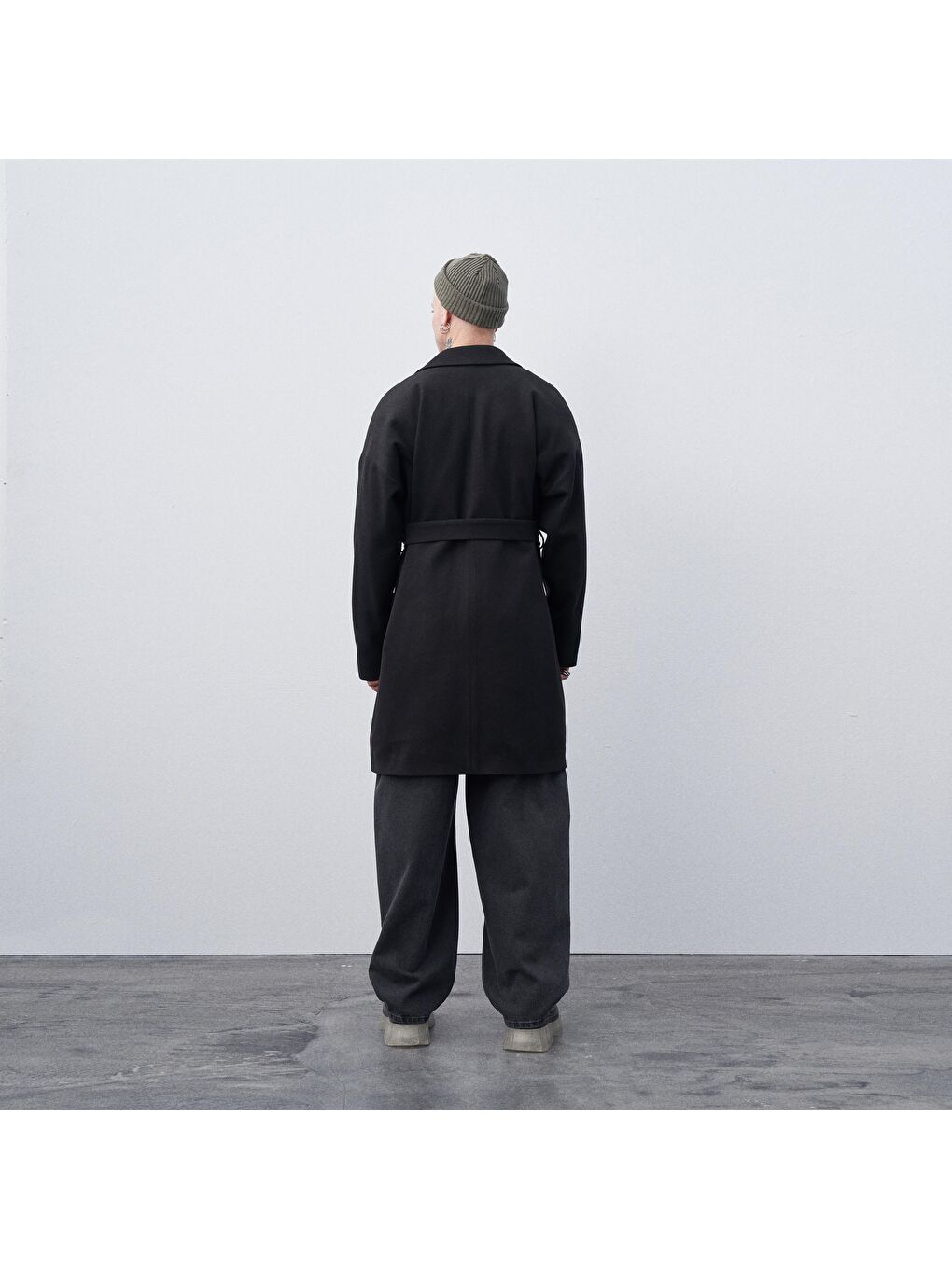 Siyah Kemerli Oversize Kaşe Kaban Siyah-2