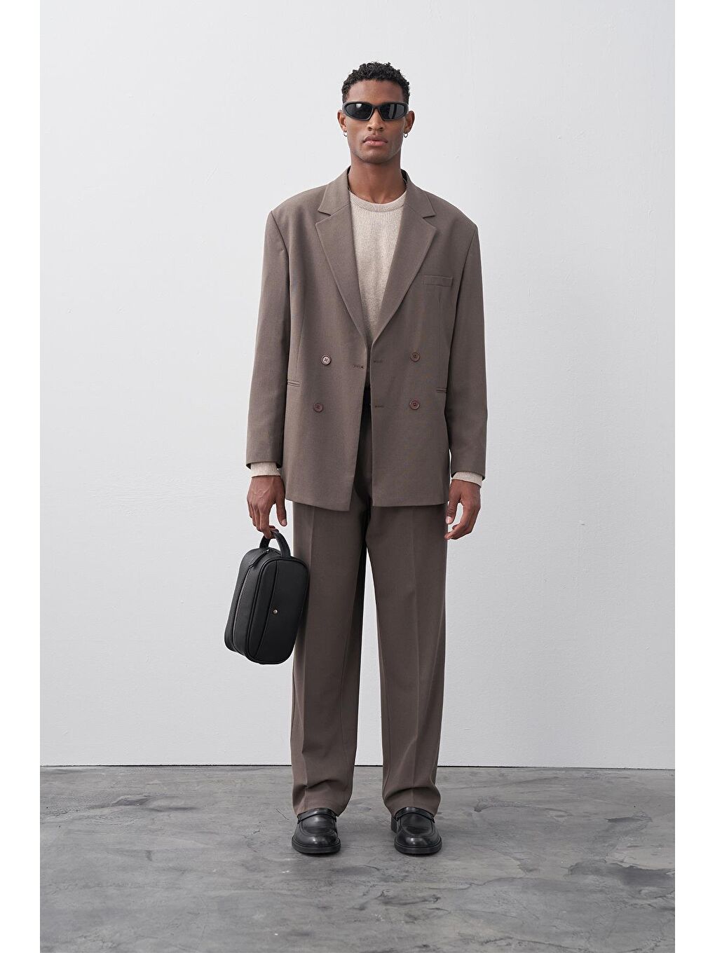 Bej Rahat Kalıp Kruvaze Takım Elbise Vizon