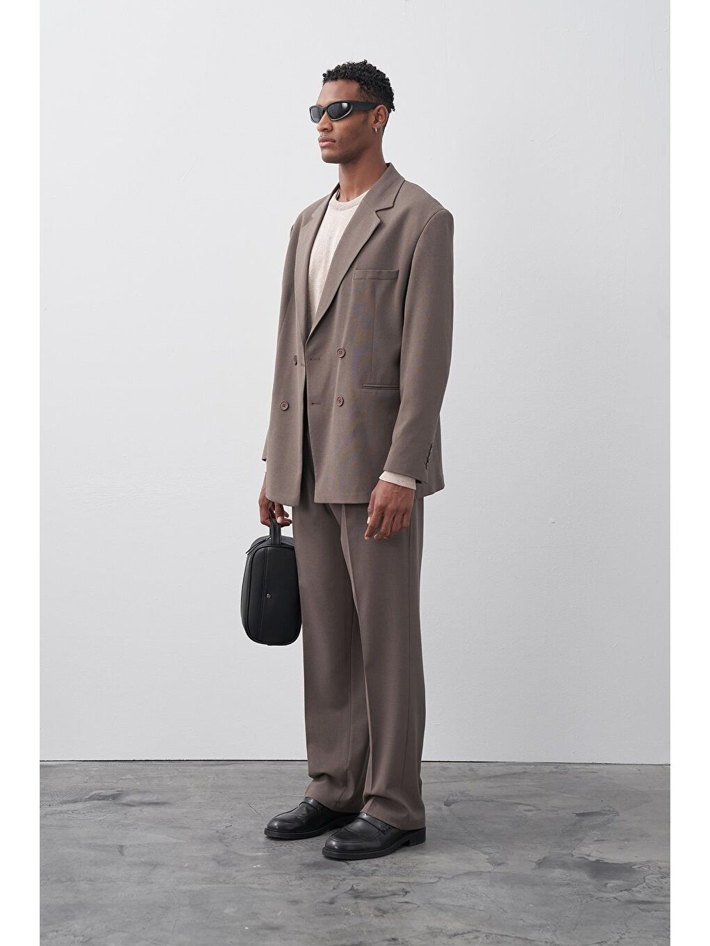 Bej Rahat Kalıp Kruvaze Takım Elbise Vizon-1