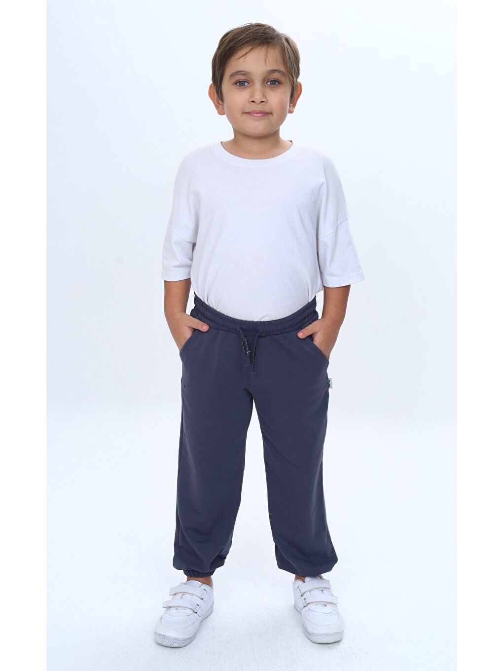 Antrasit Erkek Çocuk Paça Lastikli Eşofman Alt