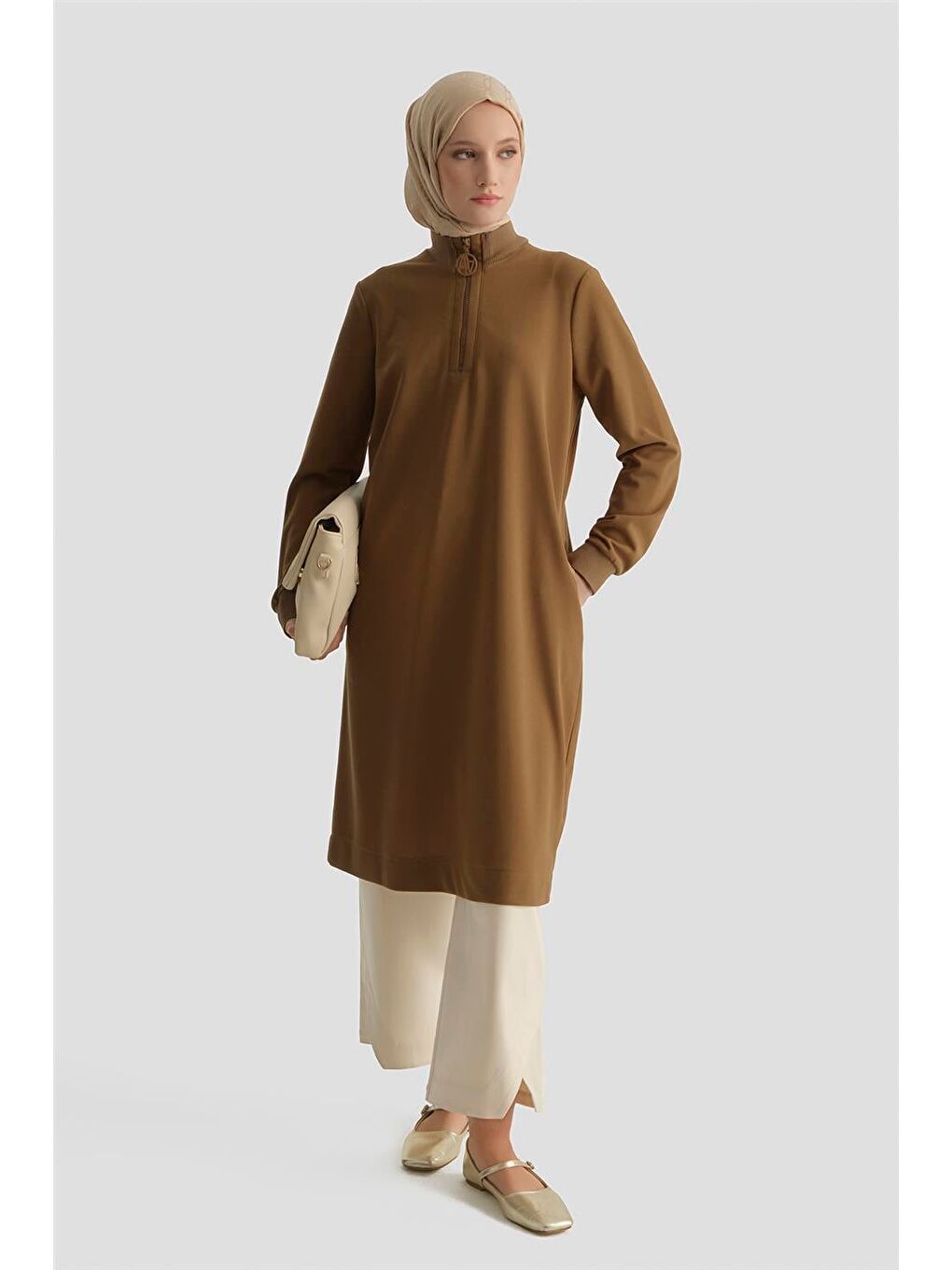 Kahverengi Fermuar Detaylı Basic Tunik Tarçin