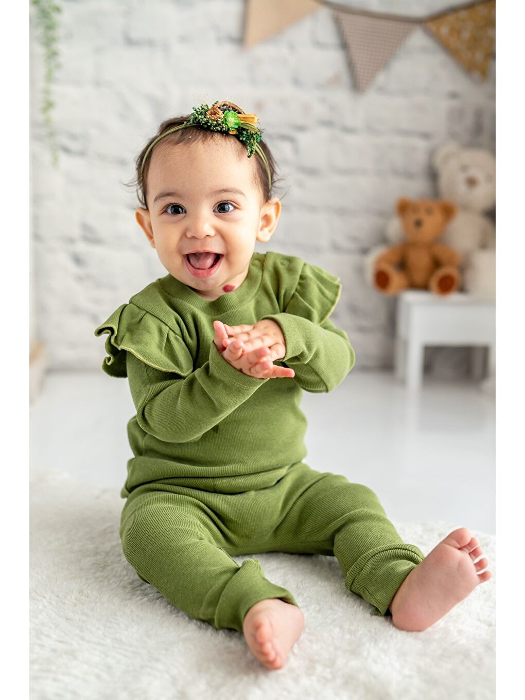 Haki Gots Sertifikalı %100 Organik Pamuk Fırfırlı Sweatshirt Ve Pantolon Takım (0-4Yaş)