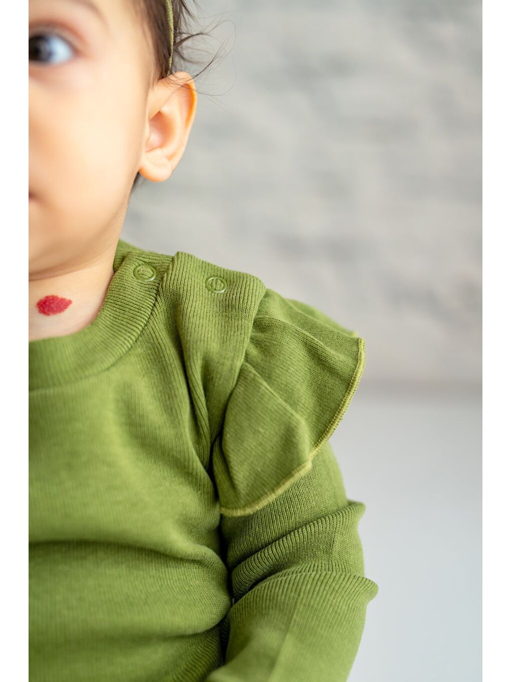 Haki Gots Sertifikalı %100 Organik Pamuk Fırfırlı Sweatshirt Ve Pantolon Takım (0-4Yaş)-2