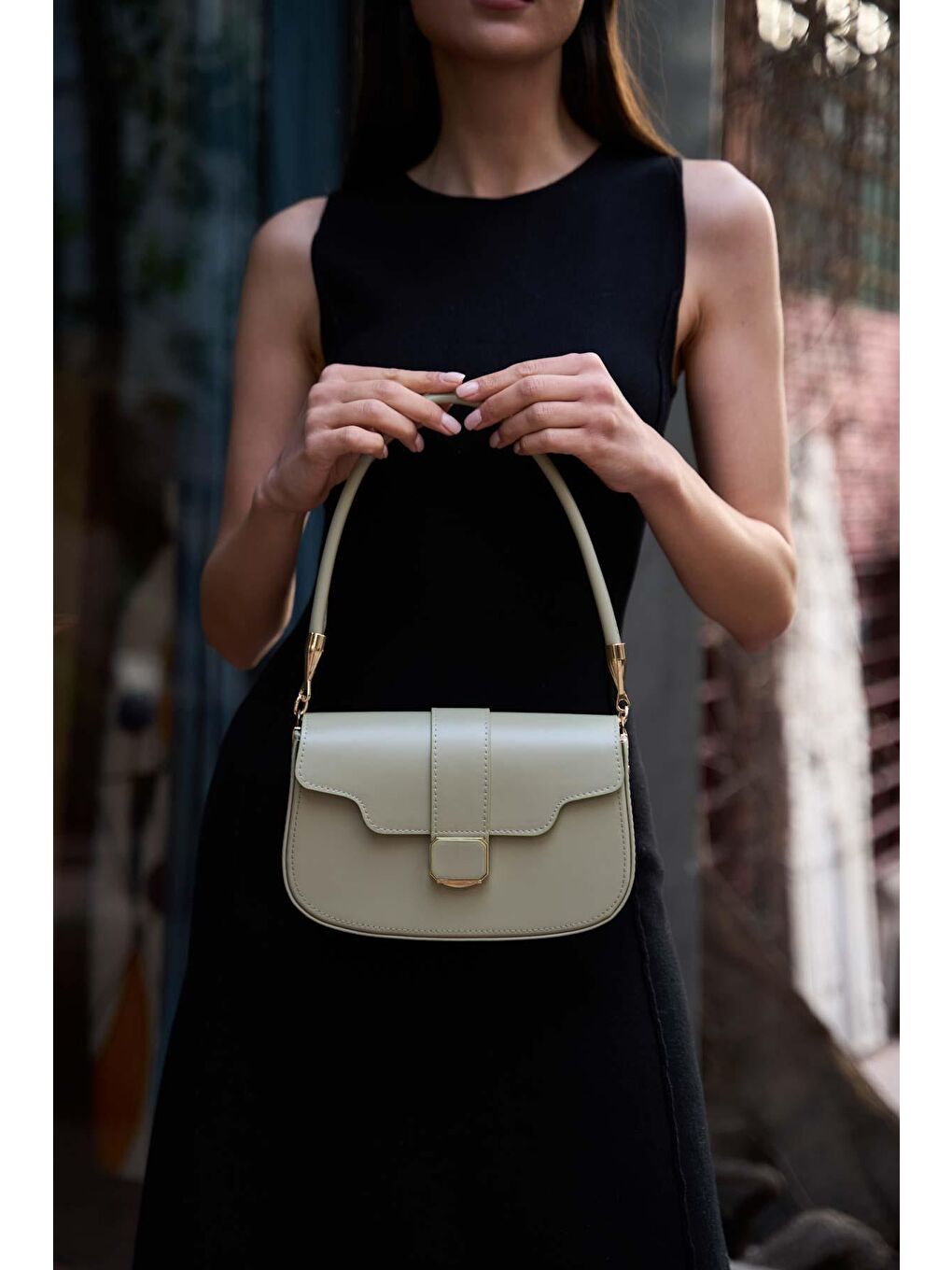 Yeşil Gold Aksesuarlı Kısa Saplı Omuz Çantası Mint