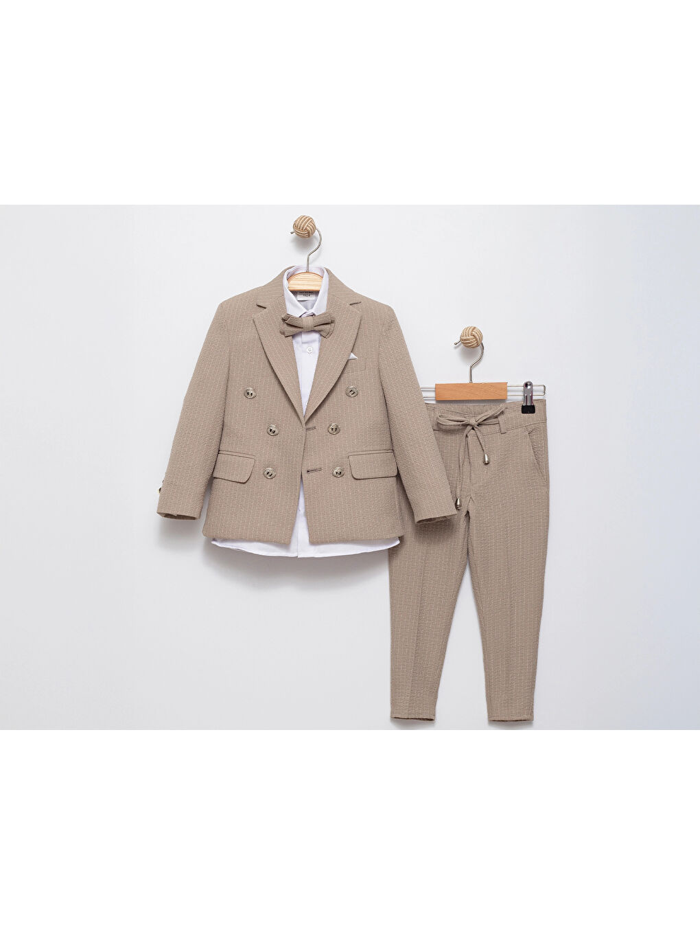 Ekru Çizgili Ceketli Takım Elbise 5696