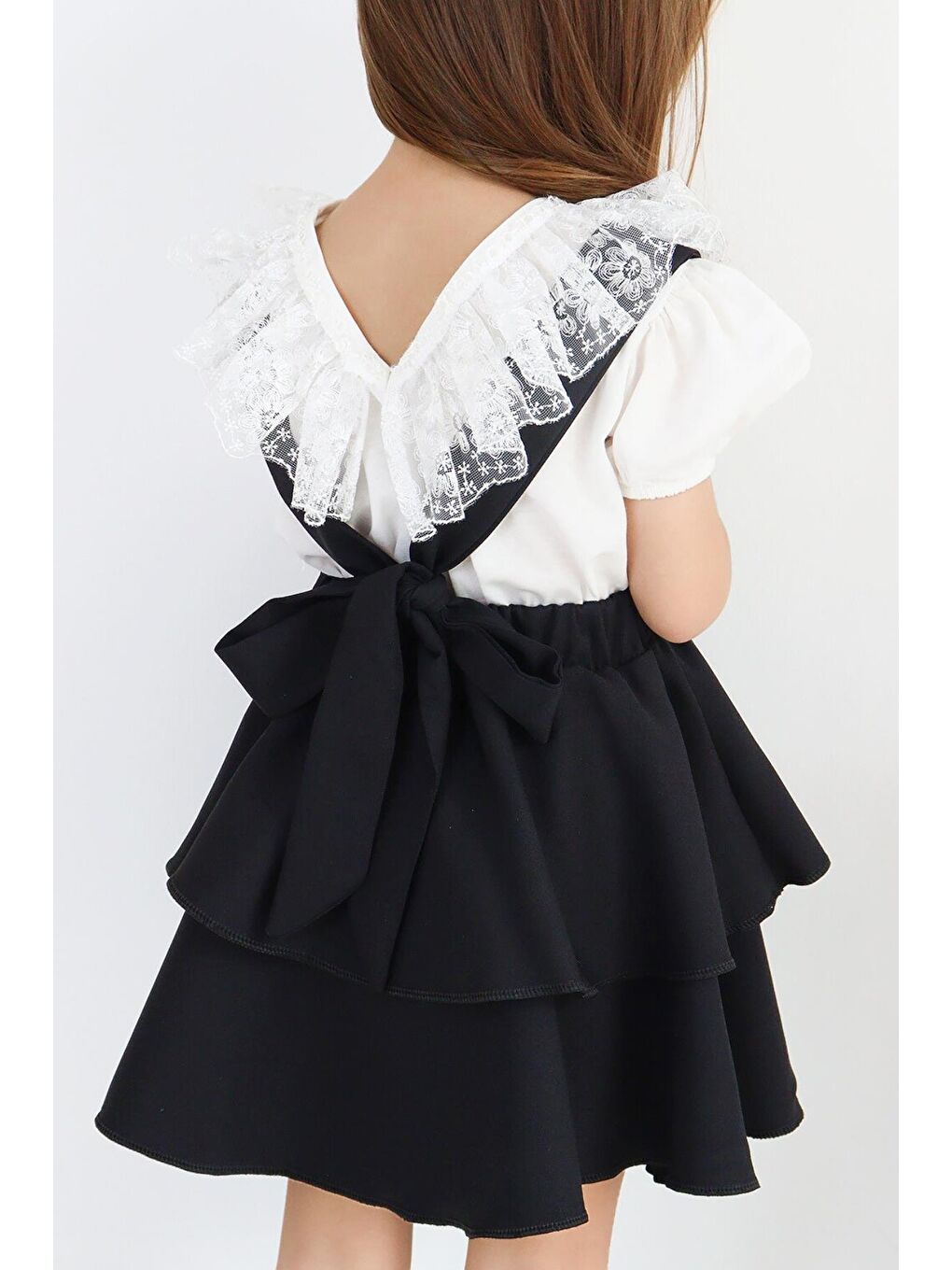 Kız Çocuk Helen Siyah Askılı Bağlama Jile 29 Ekim Elbise Ekru Dantel Kısa Kollu Bluz Abiye Takım-6