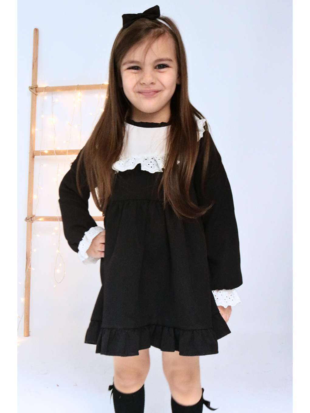 Beyaz Kız Çocuk Ruby Siyah Uzun Kollu Dantel Detaylı Fırfırlı Elbise Bandana Takım-3