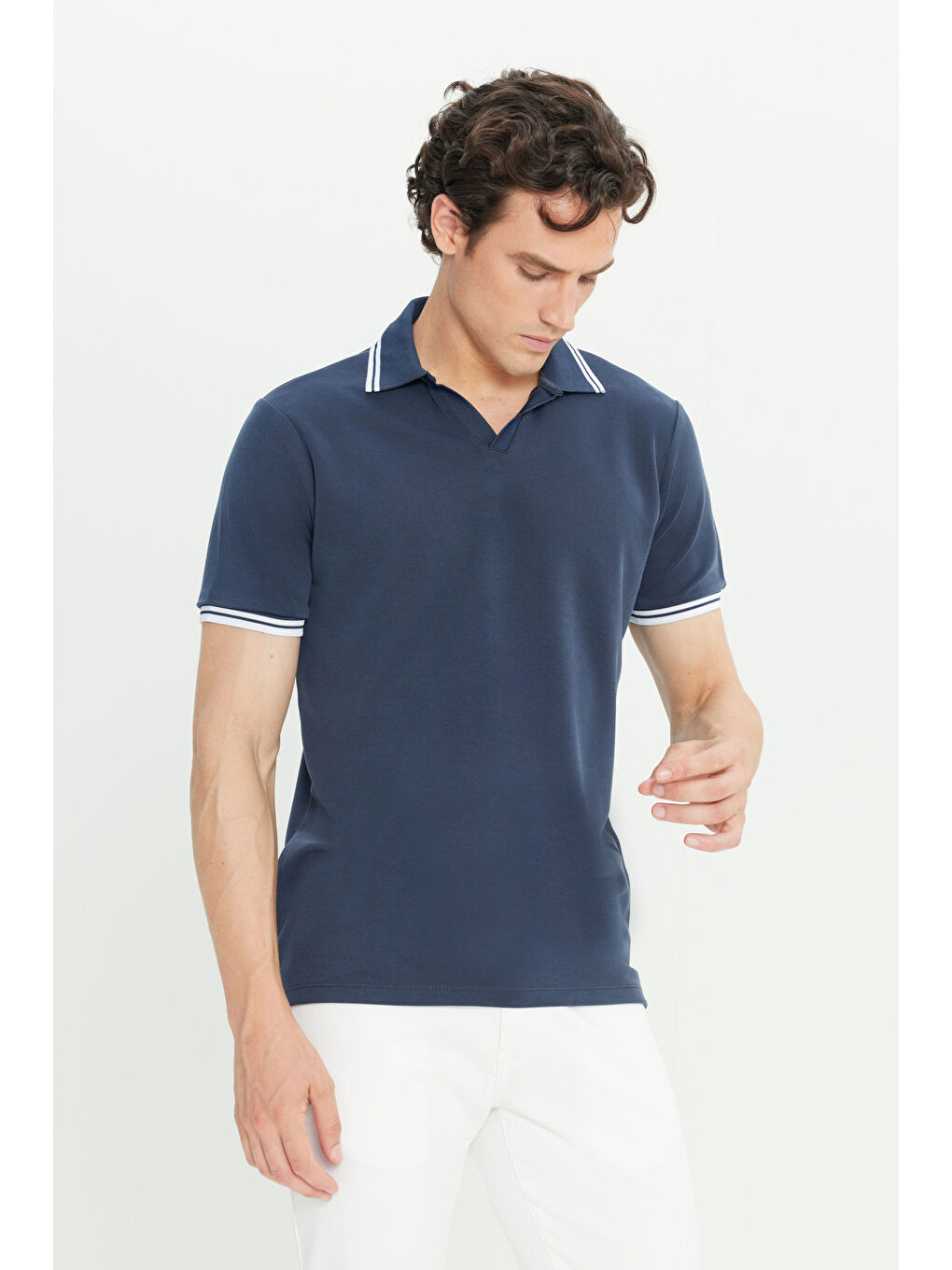 Erkek Lacivert Yumuşak Dokulu Modal Dar Kesim Polo Yaka Tişört-2