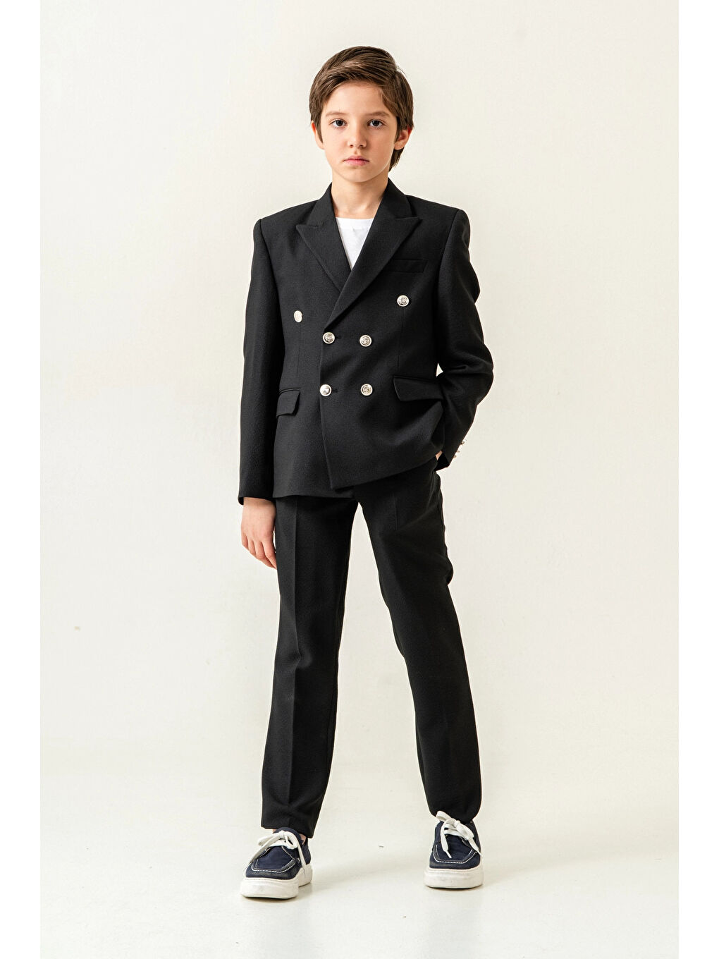 Siyah Tişörtlü Ceketli Takım Elbise 4149