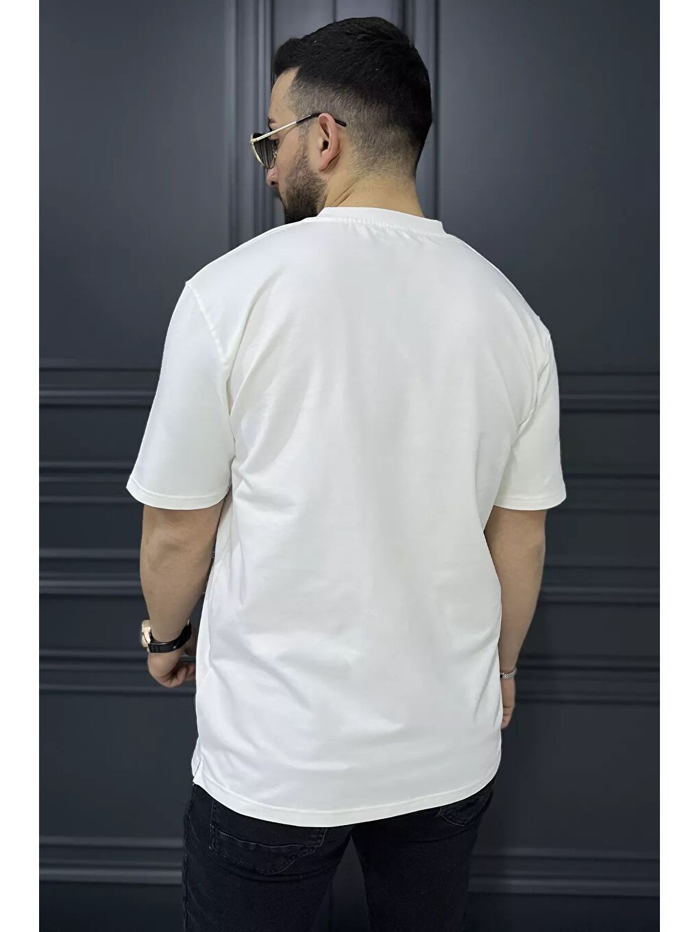 Ekru Erkek Bisiklet Yaka Baskılı Tişört-2