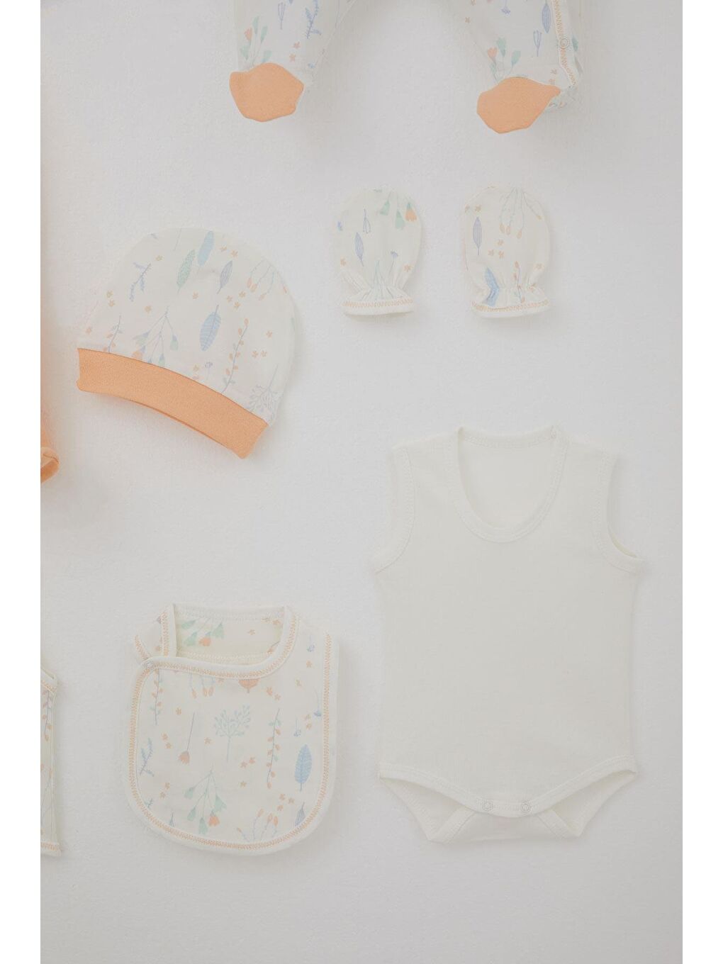 Kız Bebek Hastane Çıkışı 8 Li Bahar Temalı Çiçek Desenli Ekru (0-3 Ay)-5