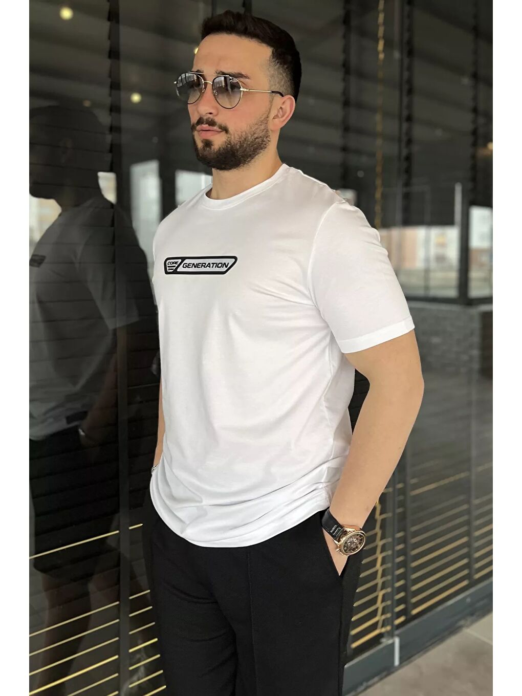 Beyaz Erkek Ön Baskılı Bisiklet Yaka Tişört