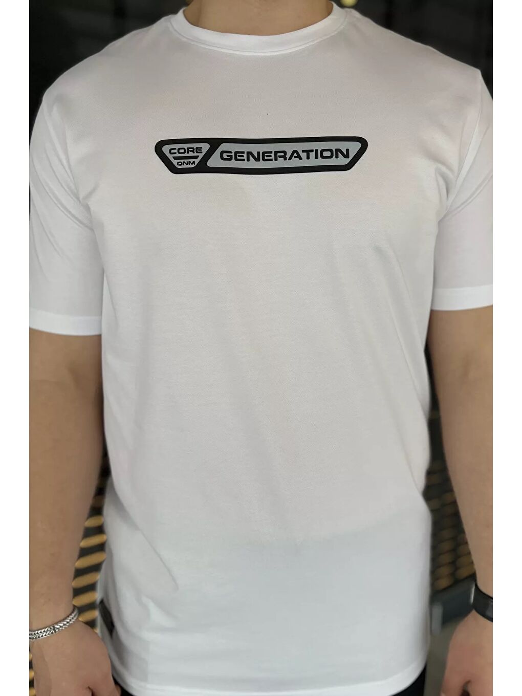 Beyaz Erkek Ön Baskılı Bisiklet Yaka Tişört-3