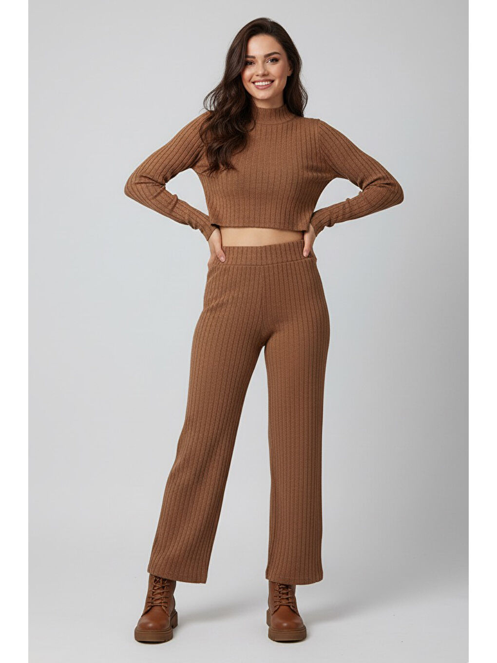 Kahverengi Parmak Geçmeli Kaşkorse İkili Takım Taba - 27820-TABA-1