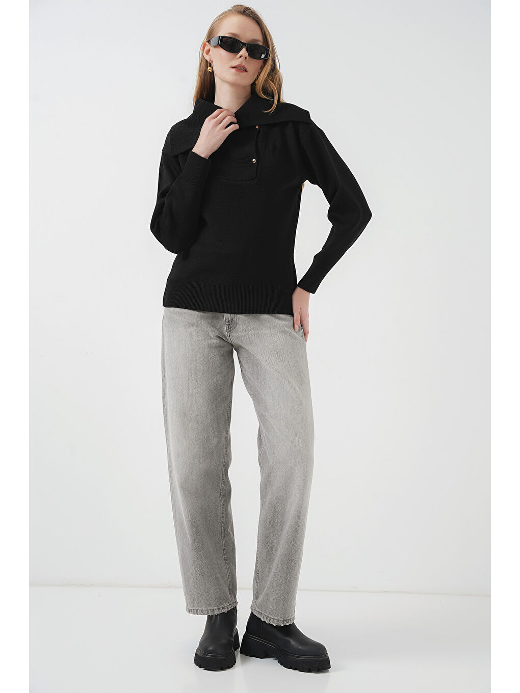 15921 Geniş Yaka Triko Kazak - Siyah-1