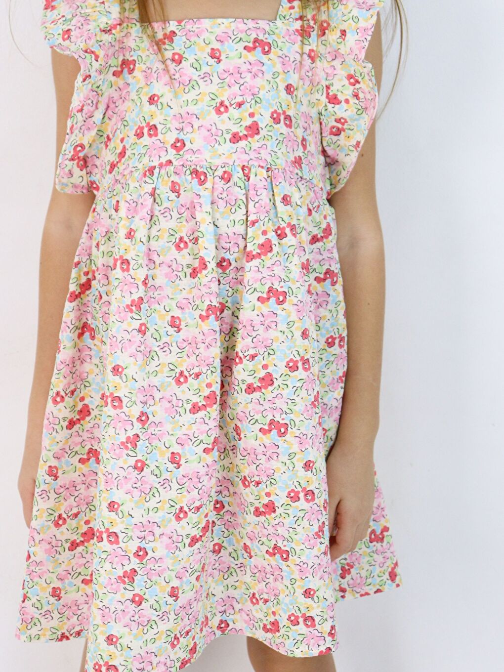 Pembe Kare Yaka Kolsuz Kız Bebek Elbise-2