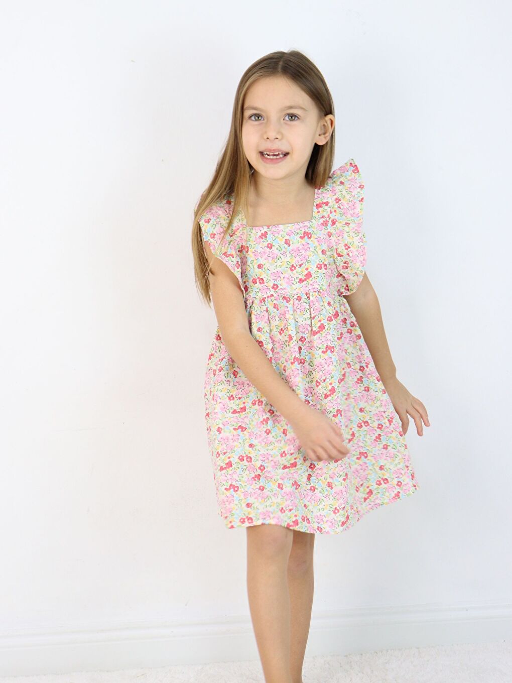 Pembe Kare Yaka Kolsuz Kız Bebek Elbise-4