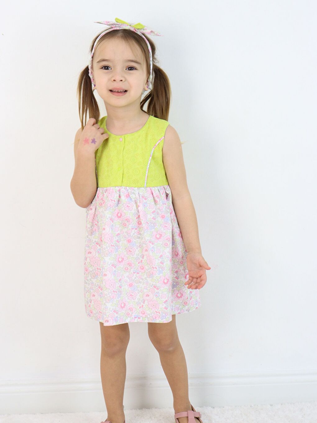 Yeşil Bisiklet Yaka Kolsuz Kız Bebek Elbise ve Saç Bandı-5