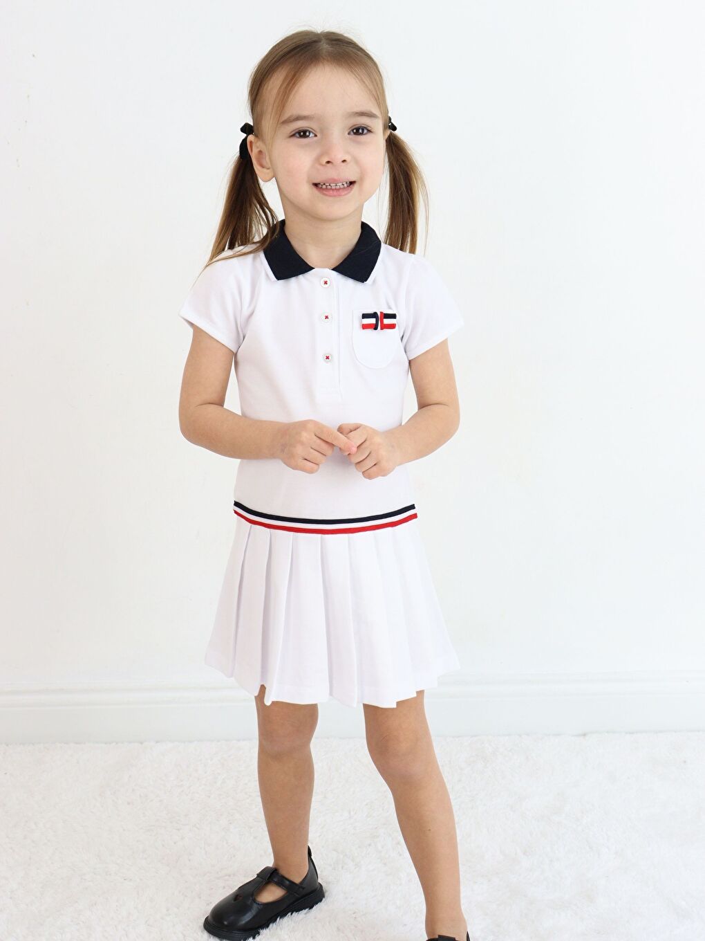 Beyaz Gömlek Yaka Kısa Kollu Kız Bebek Elbise