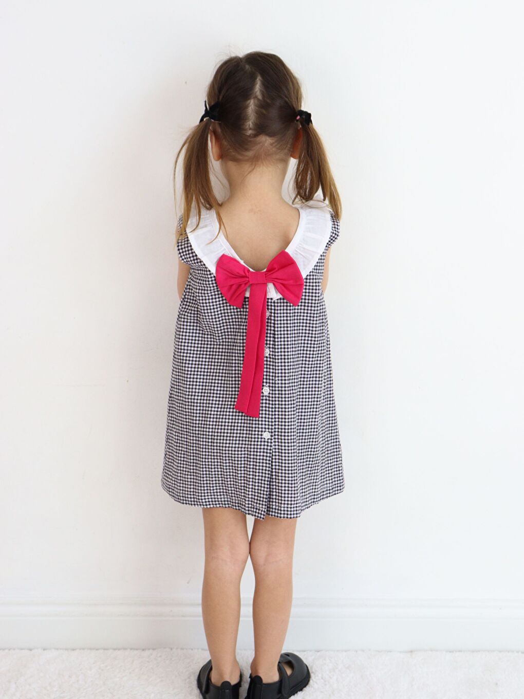 Beyaz Bisiklet Yaka Kolsuz Kız Bebek Elbise-8