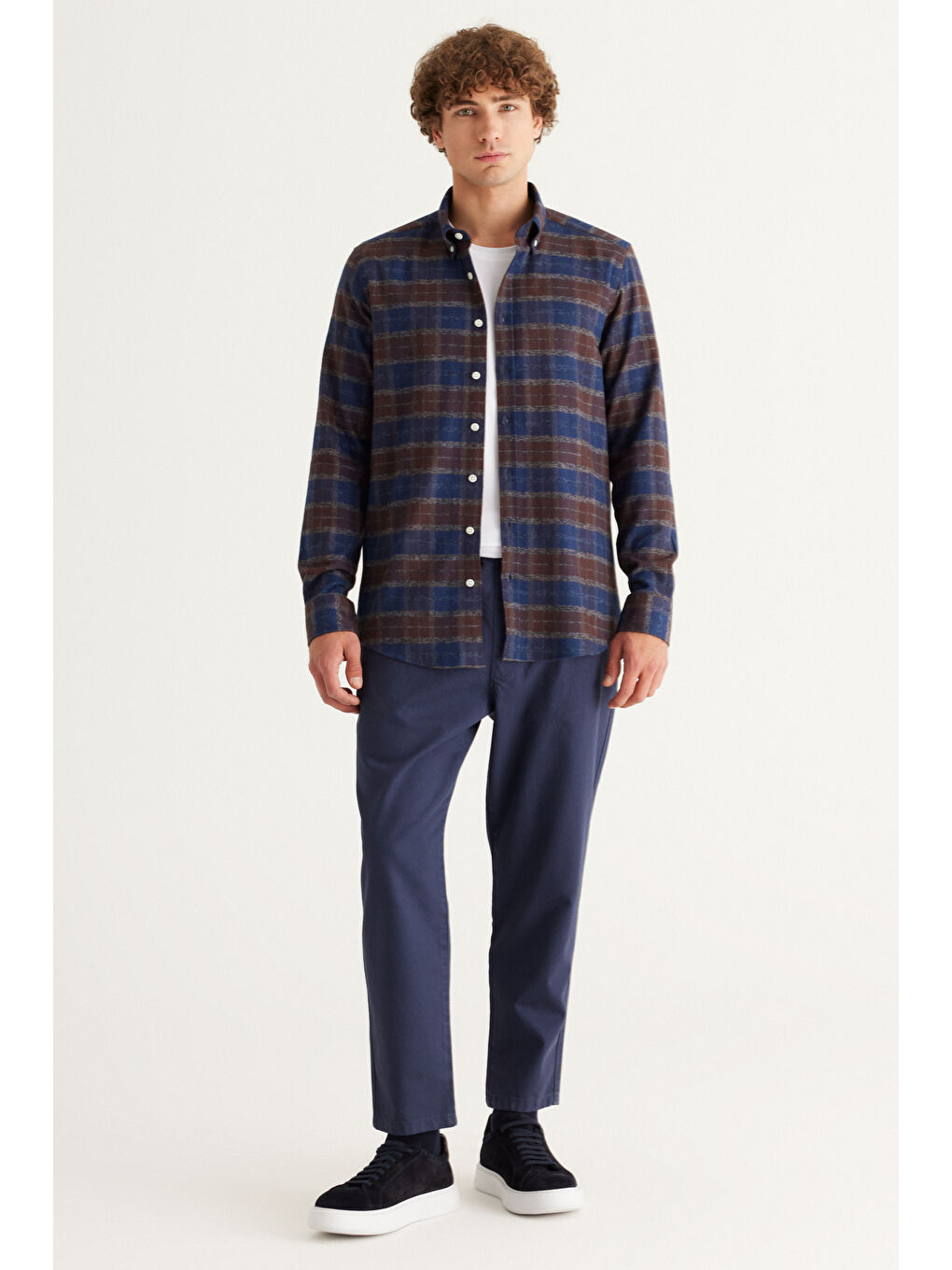 Erkek Lacivert-Kahverengi Slim Fit Dar Kesim Düğmeli Yaka %100 Pamuk Ekose Desenli Flanel Oduncu Gömlek-1