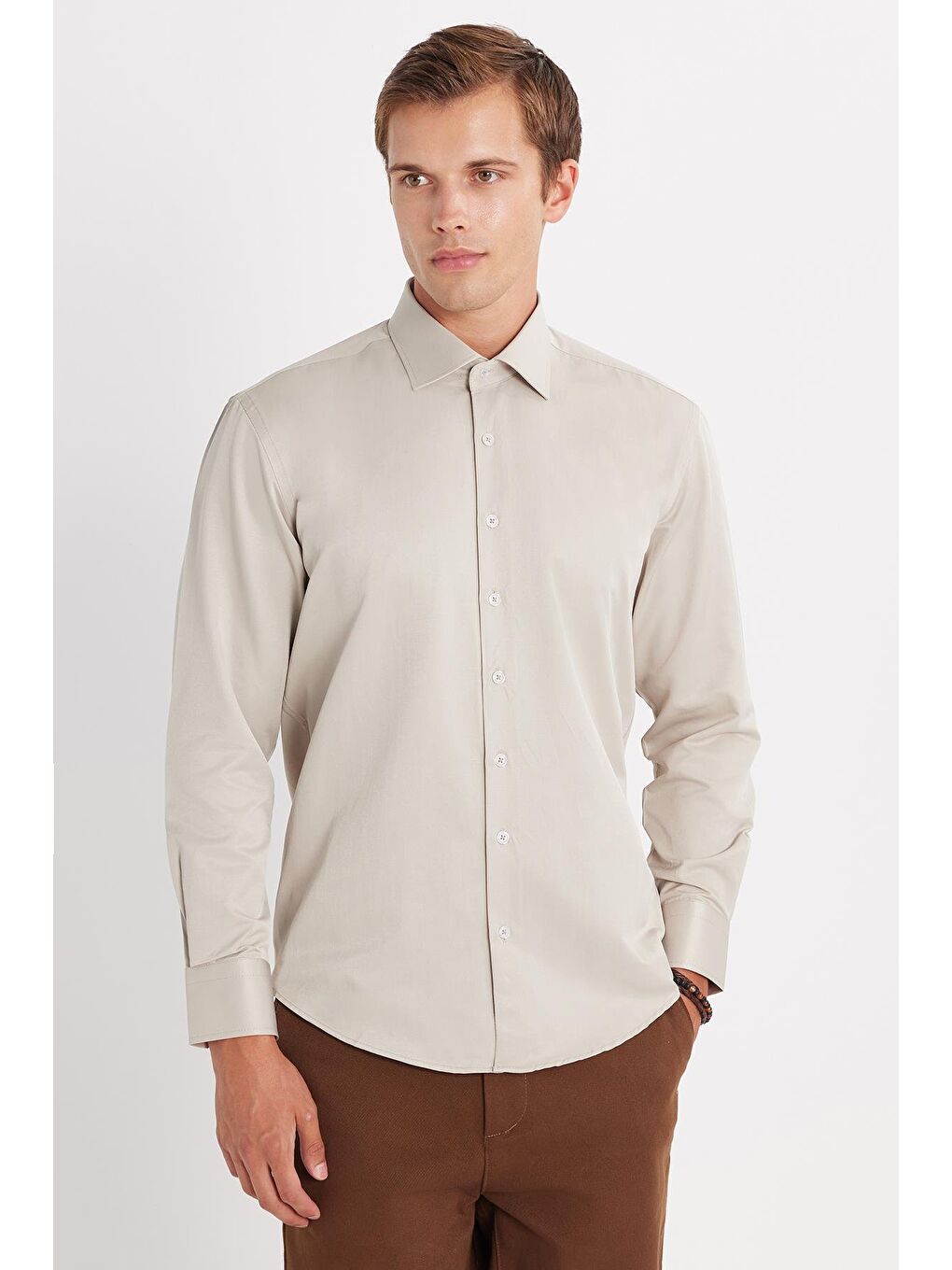 Erkek Regular Fit Klasik Kesim Pamuklu Düz Bej Gömlek-3
