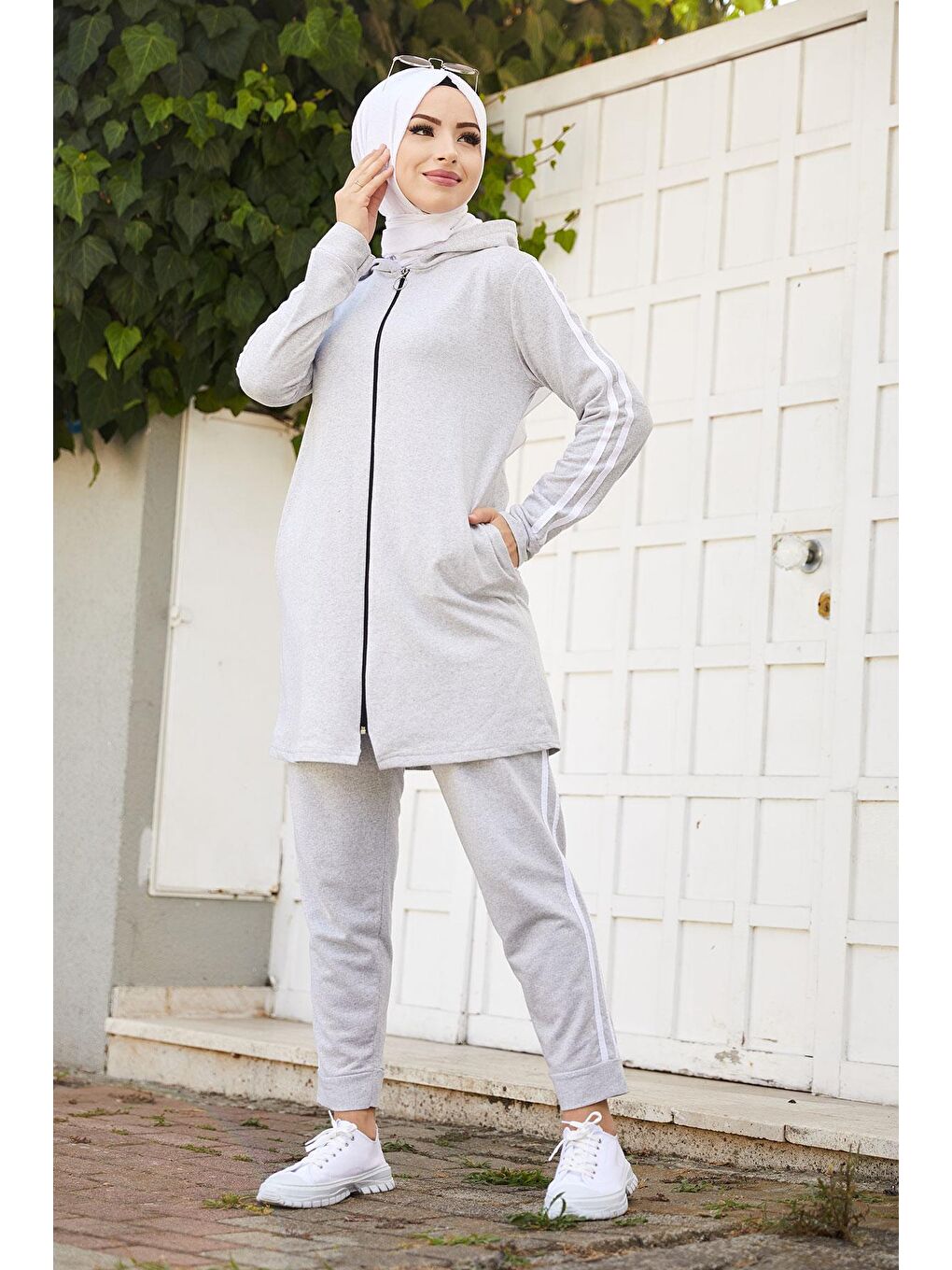 Kapüşonlu Yaka Kadın Gri Tunık Pantolon - 4126-4