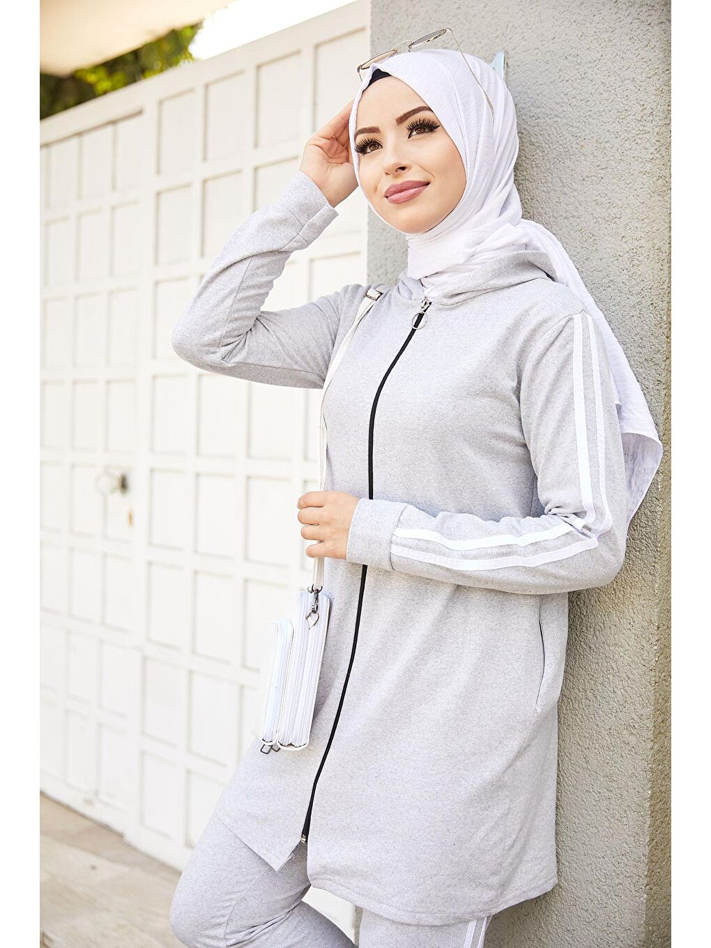 Kapüşonlu Yaka Kadın Gri Tunık Pantolon - 4126-5