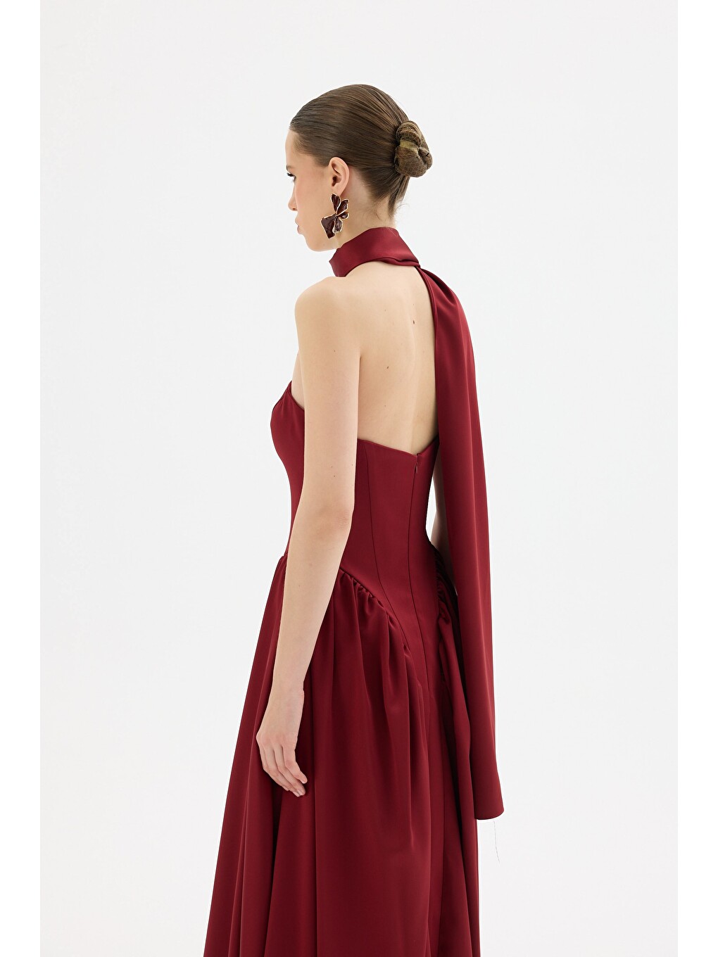 Bordo Straplez Şallı Saten Abiye Elbise-4