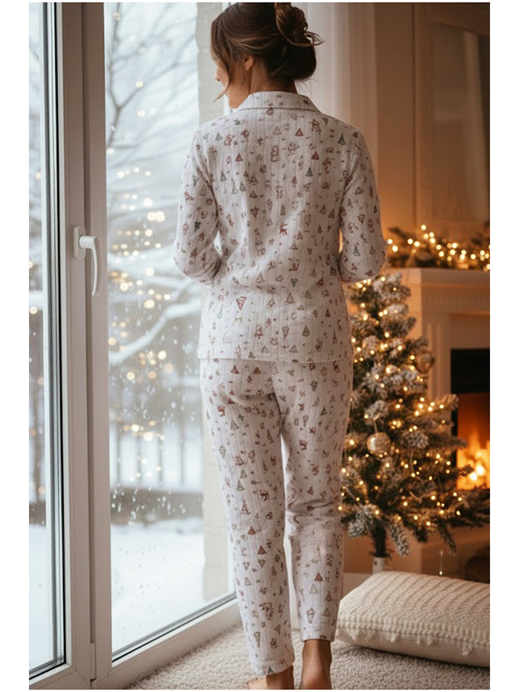 Kahverengi Yılbaşı Desenli Yumuşak Tuşe Kışlık Fitilli Düğmeli Pamuklu Örme Pijama Takım 7980-2